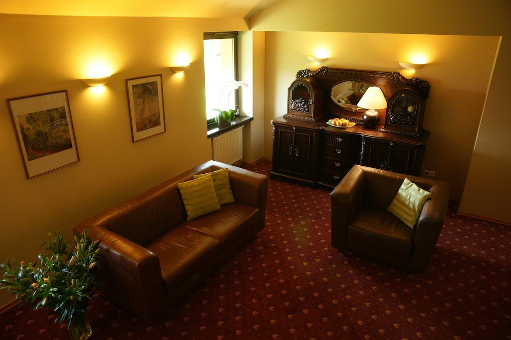 Hotel Grodzki Poznań Extérieur photo